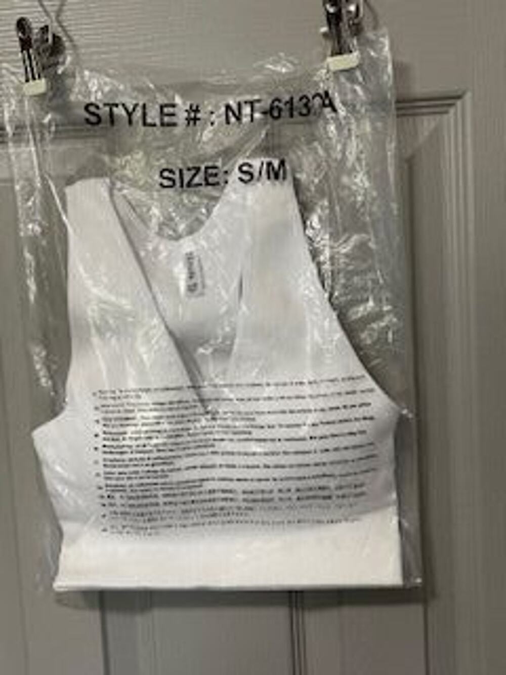 #T466 NIB (new in bag) Zenana ribbed cotton tank top size small/medium
